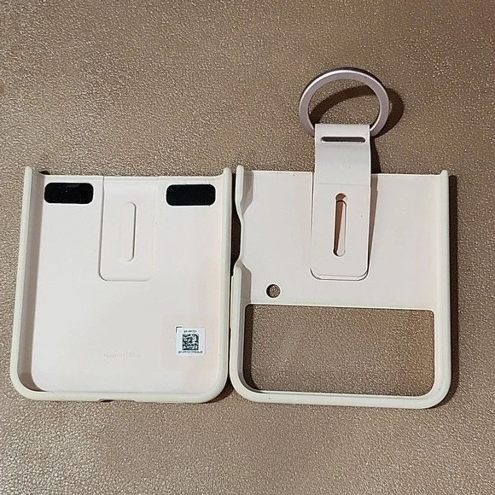 Samsung Z Flip 4 Light Blush Silicon Cover and Ring